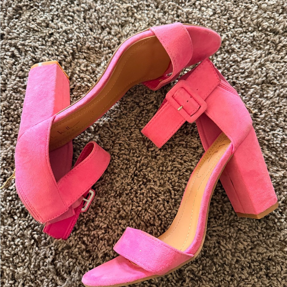 Nicole Miller Hot Pink Block Heel Sandals